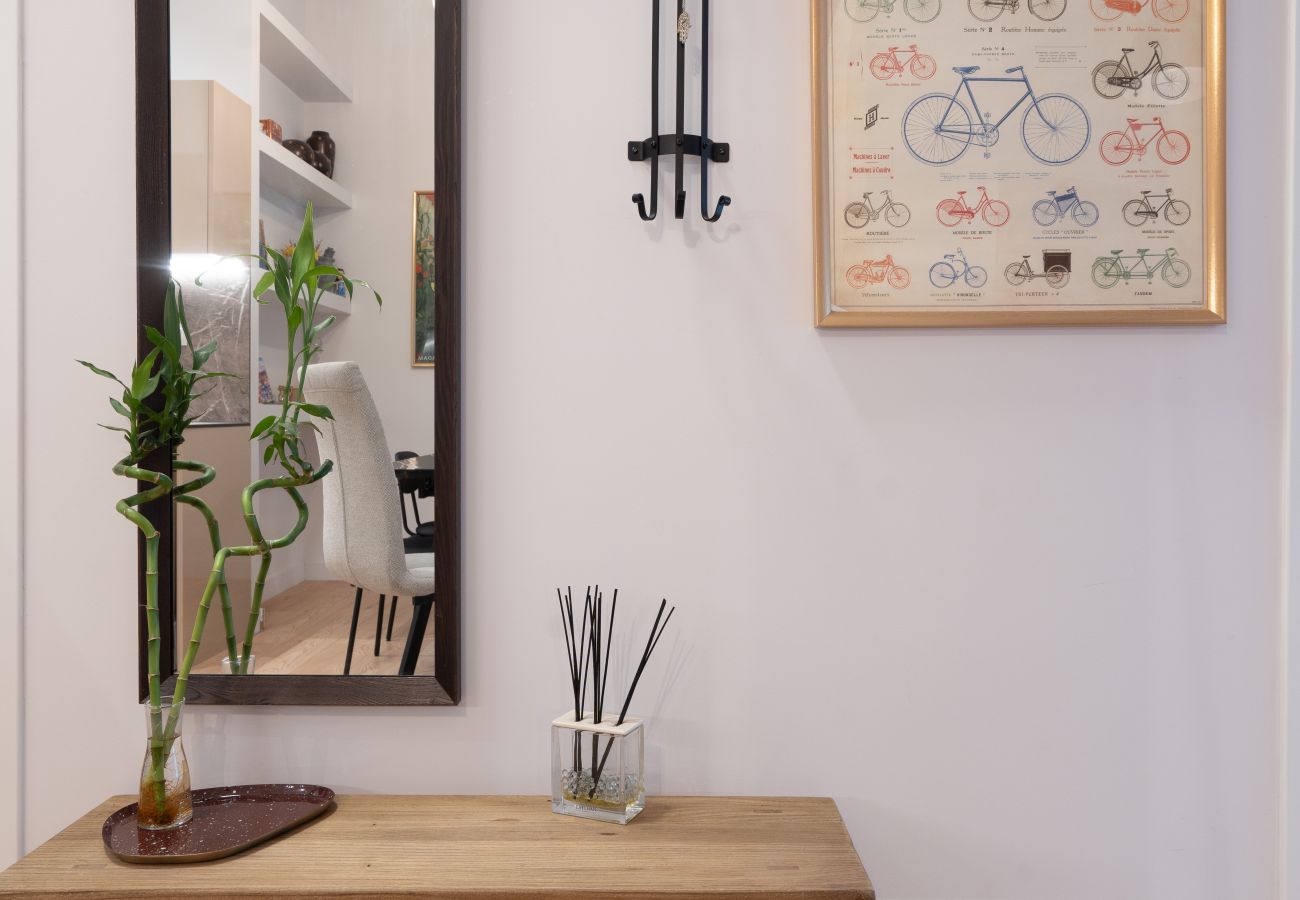 Apartment in Athens - 2BR Greek Home | Private Backyard 20' to Acropolis