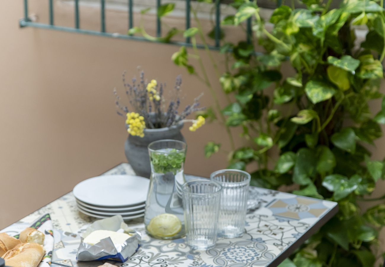 Apartment in Athens - 2BR Greek Home | Private Backyard 20' to Acropolis