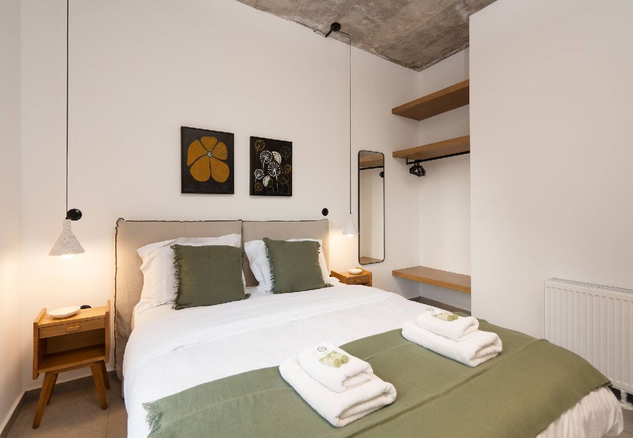Apartment in Athens - 2BR Suite Apt • Acropolis Rooftop Views • By Metro