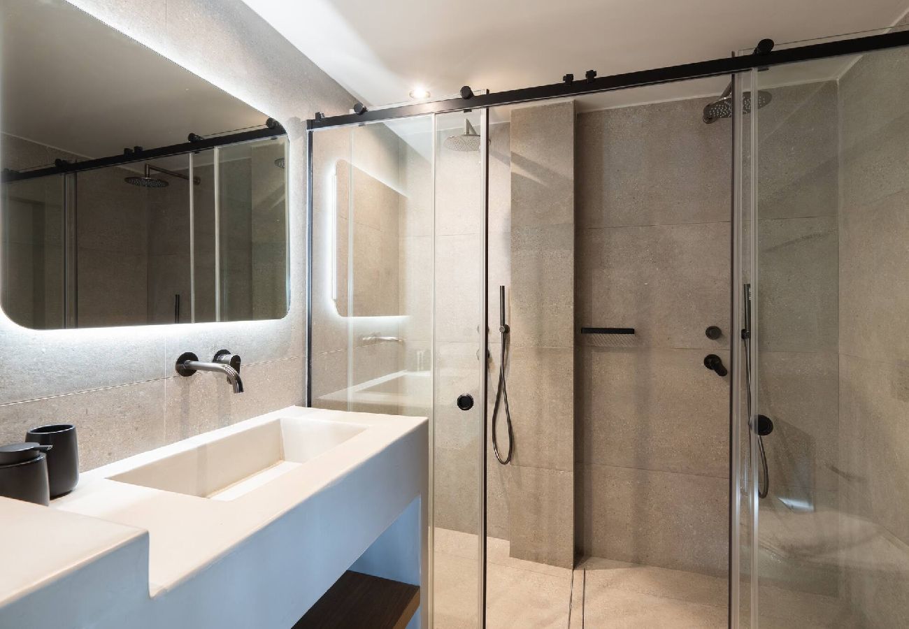 Apartment in Athens - 1BR Suite Apt Breathtaking Acropolis View