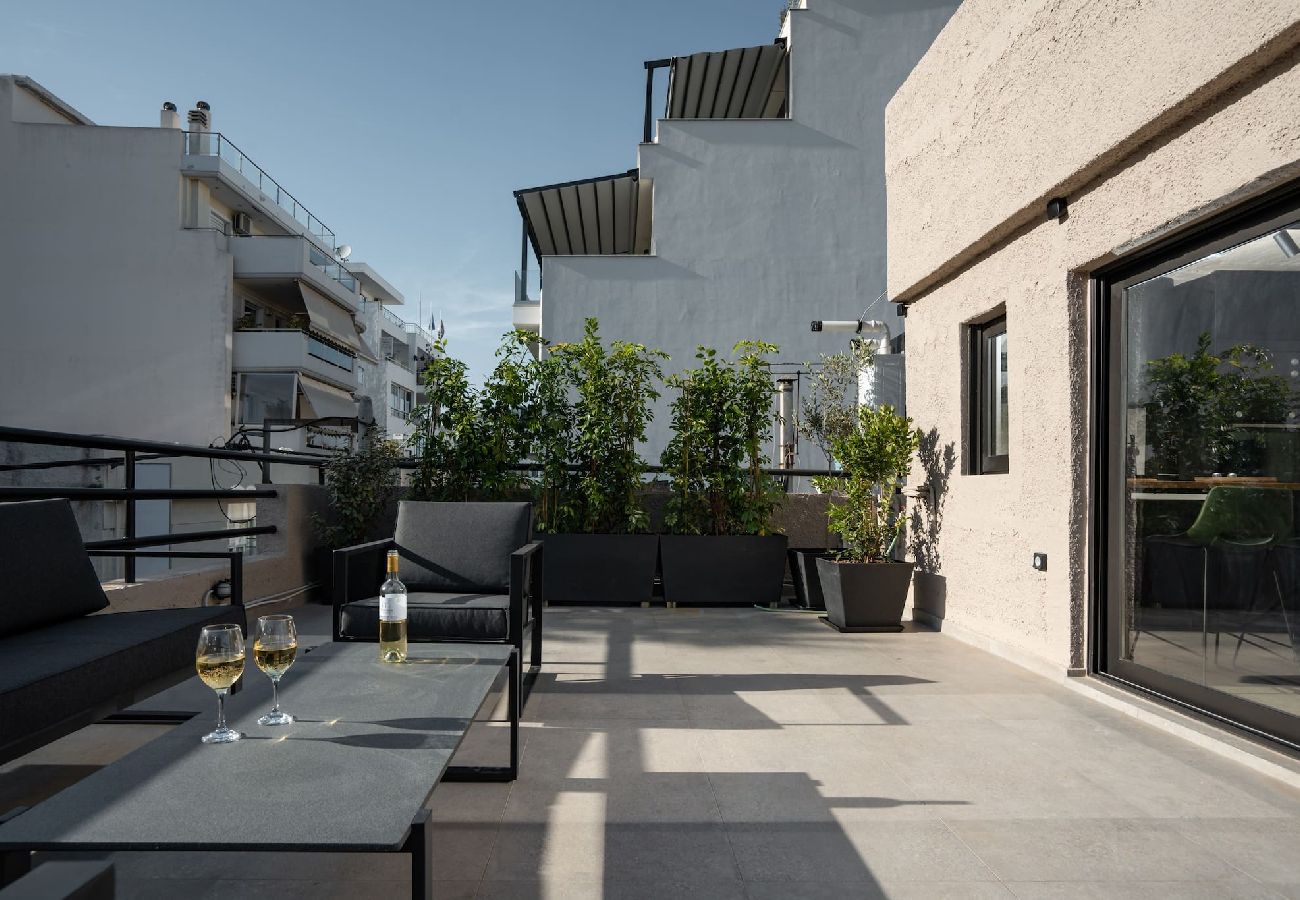 Apartment in Athens - 1BR Suite Apt Breathtaking Acropolis View