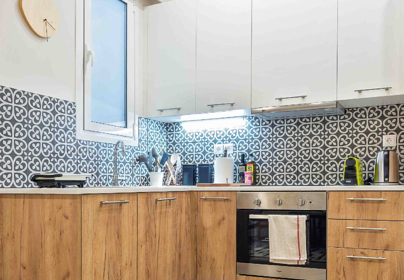 Apartment in Athens - Romantic & Well Decor Shining ☆_Top Location!