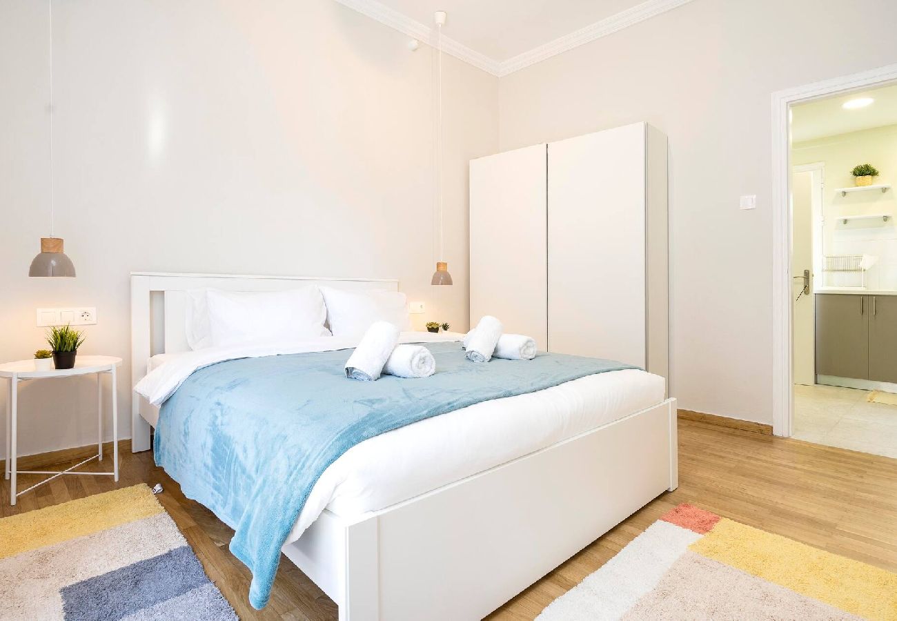 Apartment in Athens - 1BR Apt in Petralona | 15' to Acropolis | By Metro