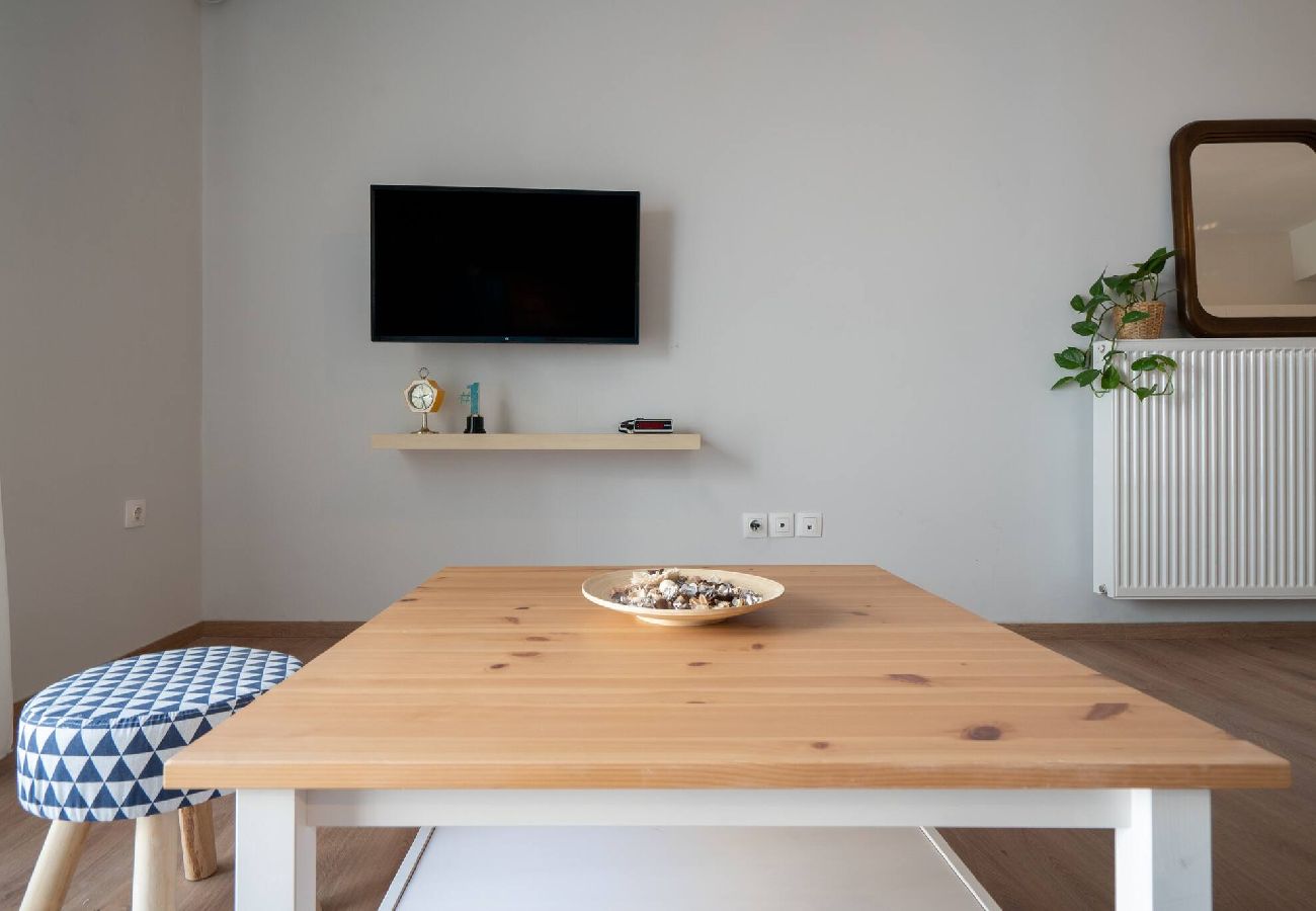 Apartment in Athens - Exclusive Apt In The ♥ Of Athens'_2BD+2 Bathrooms 