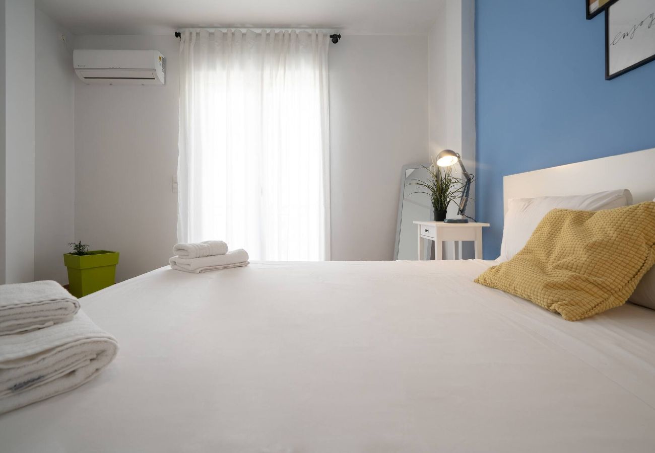 Apartment in Athens - Exclusive Apt In The ♥ Of Athens'_2BD+2 Bathrooms 