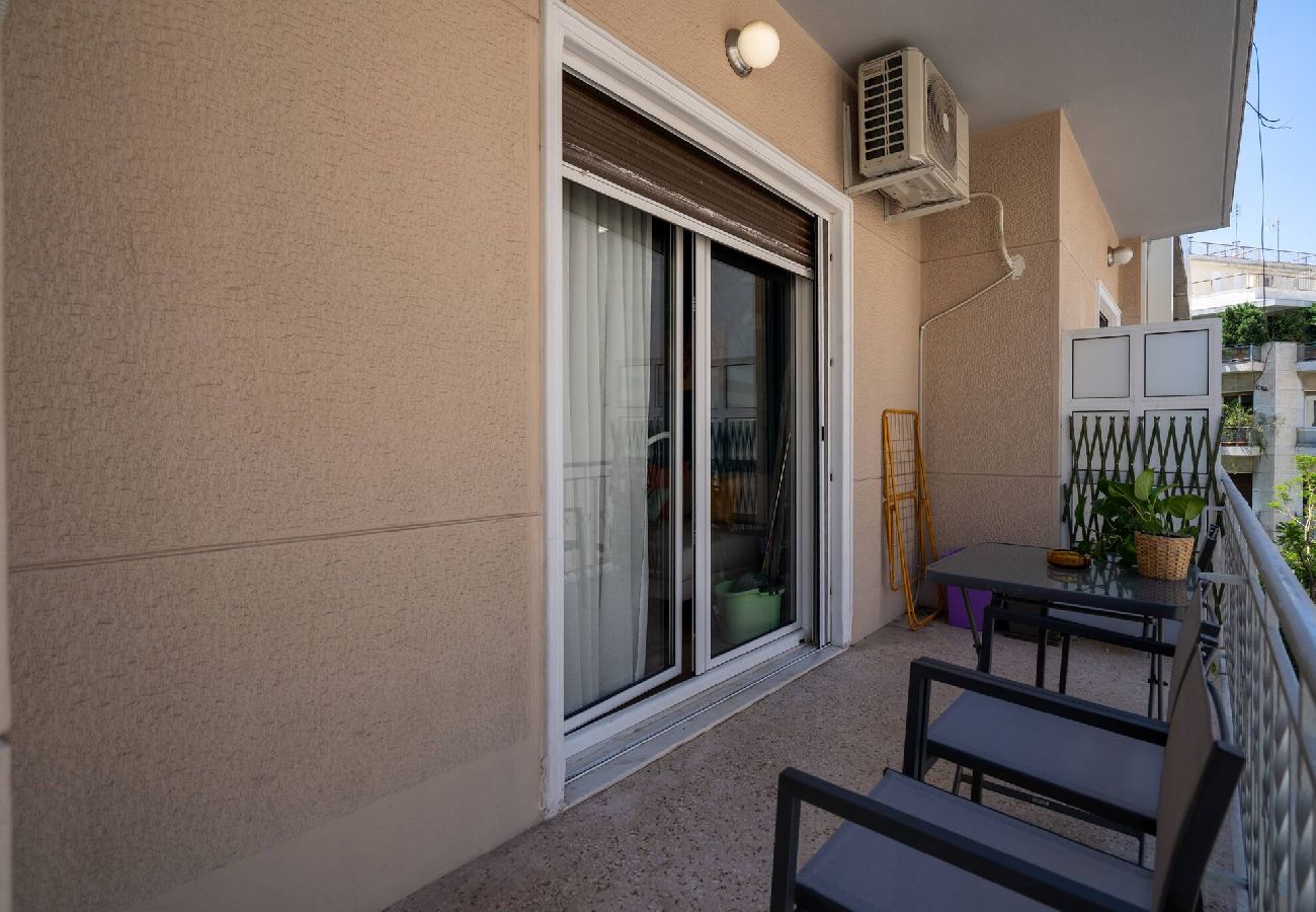 Apartment in Athens - Exclusive Apt In The ♥ Of Athens'_2BD+2 Bathrooms 