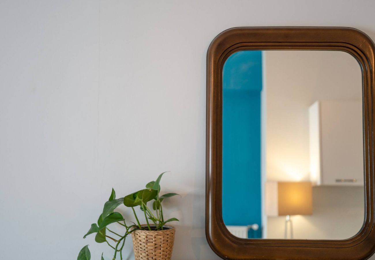 Apartment in Athens - Exclusive Apt In The ♥ Of Athens'_2BD+2 Bathrooms 