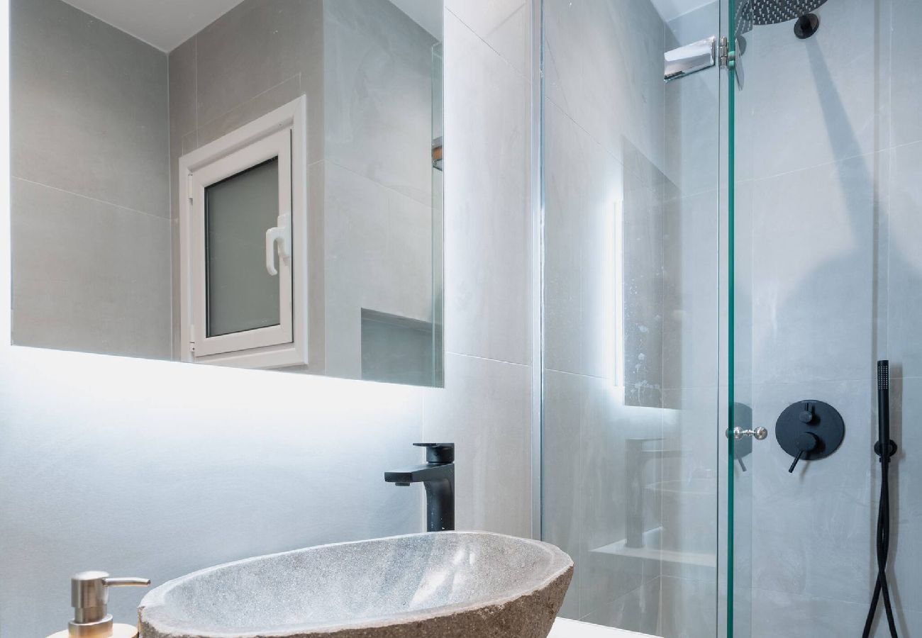 Apartment in Athens - The Heart Of Athens 