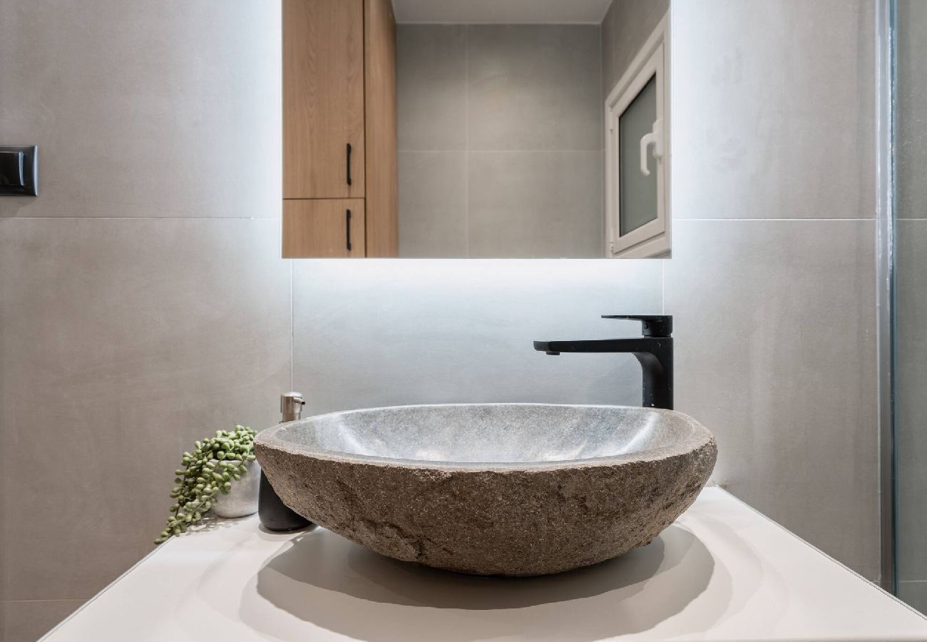 Apartment in Athens - The Heart Of Athens 