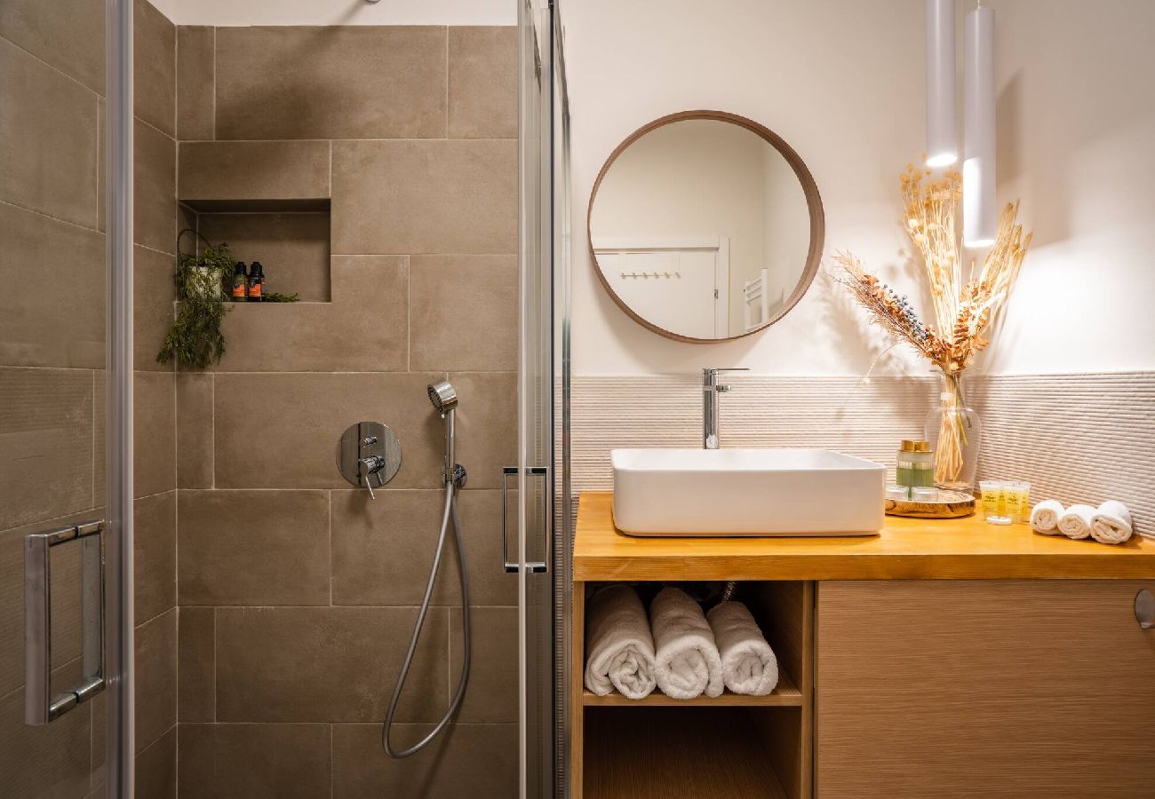 Apartment in Athens - Adela's Apartment | BR & LR Next to Metro