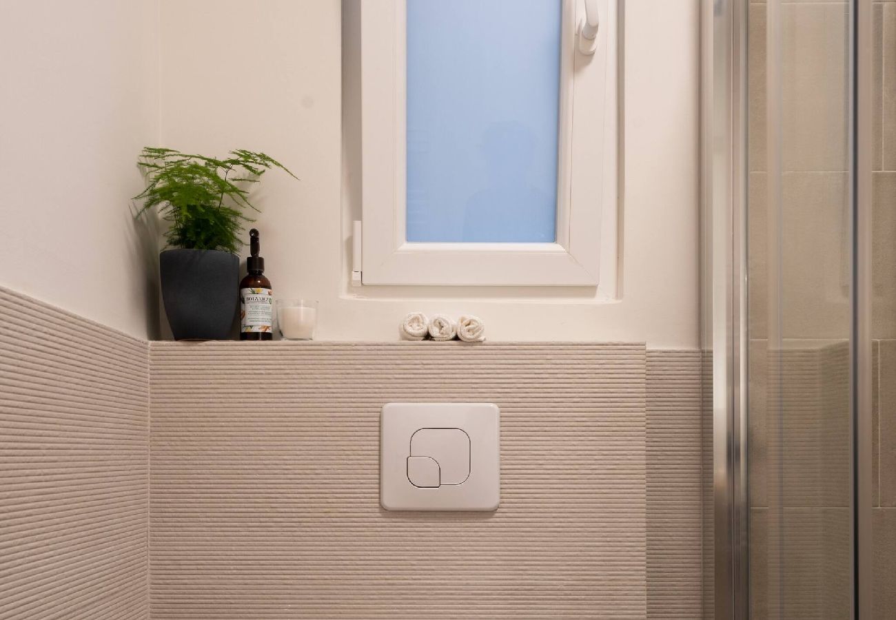 Apartment in Athens - Adela's Apartment | BR & LR Next to Metro