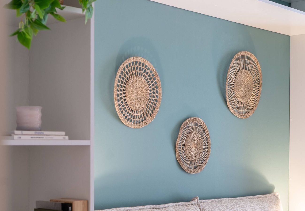 Apartment in Athens - Adela's Apartment | BR & LR Next to Metro