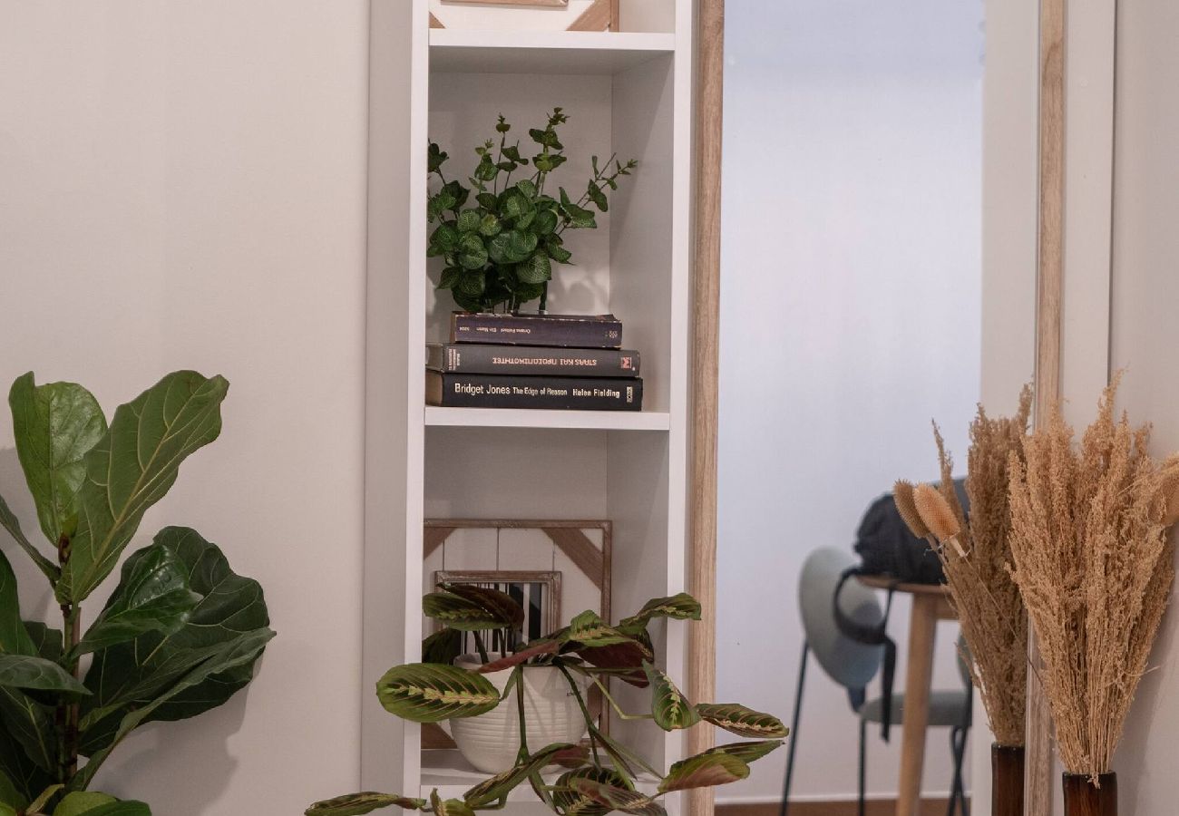 Apartment in Athens - Adela's Apartment | BR & LR Next to Metro