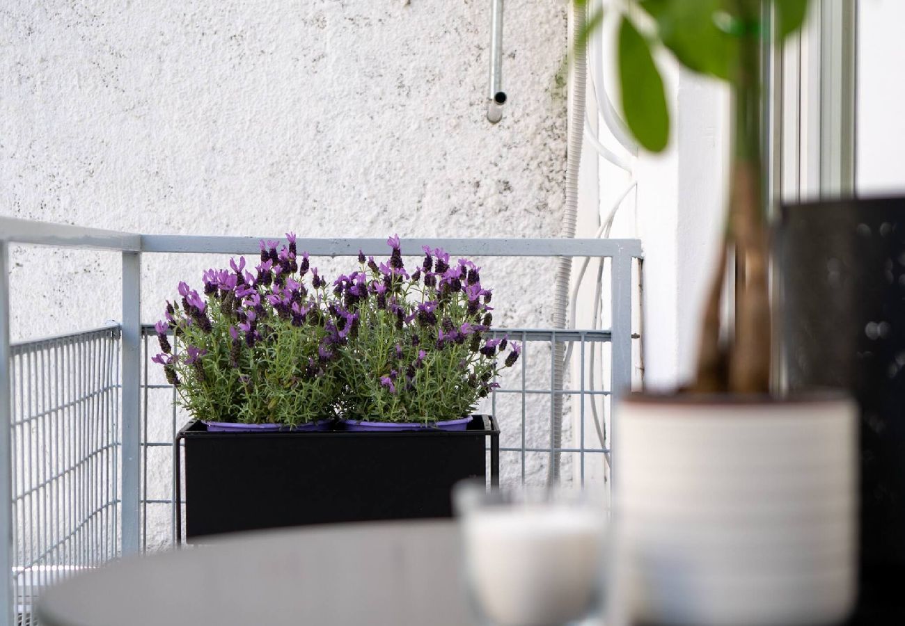 Apartment in Athens - Adela's Apartment | BR & LR Next to Metro