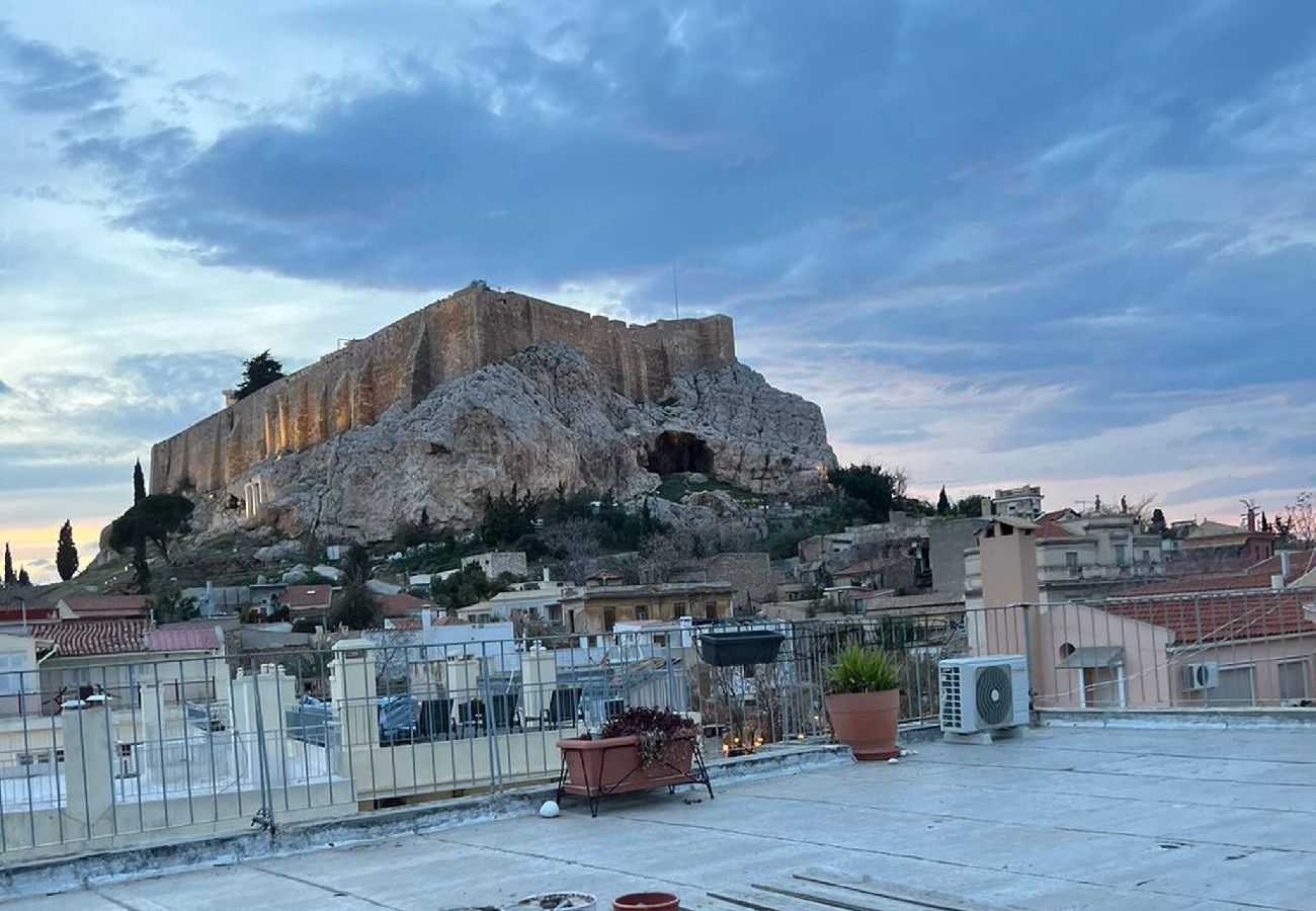 Apartment in Athens - 1BR In Plaka | Rooftop Access w/ Acropolis View