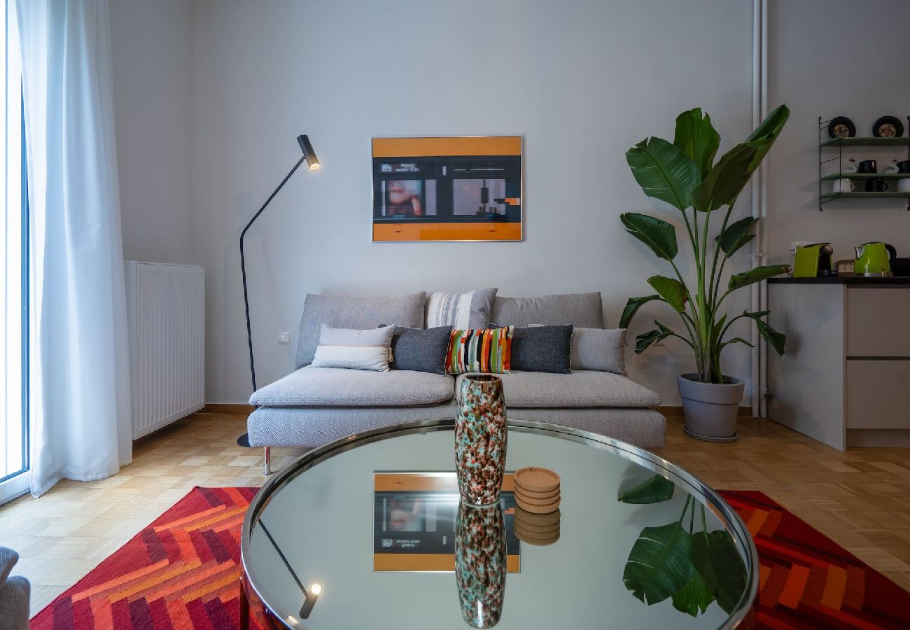 Apartment in Athens - Urban Escape: Exarcheia Remodel