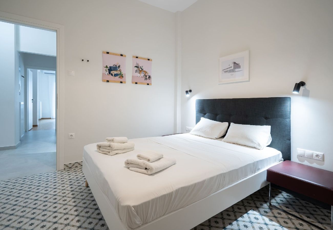 Apartment in Athens - Urban Escape: Exarcheia Remodel