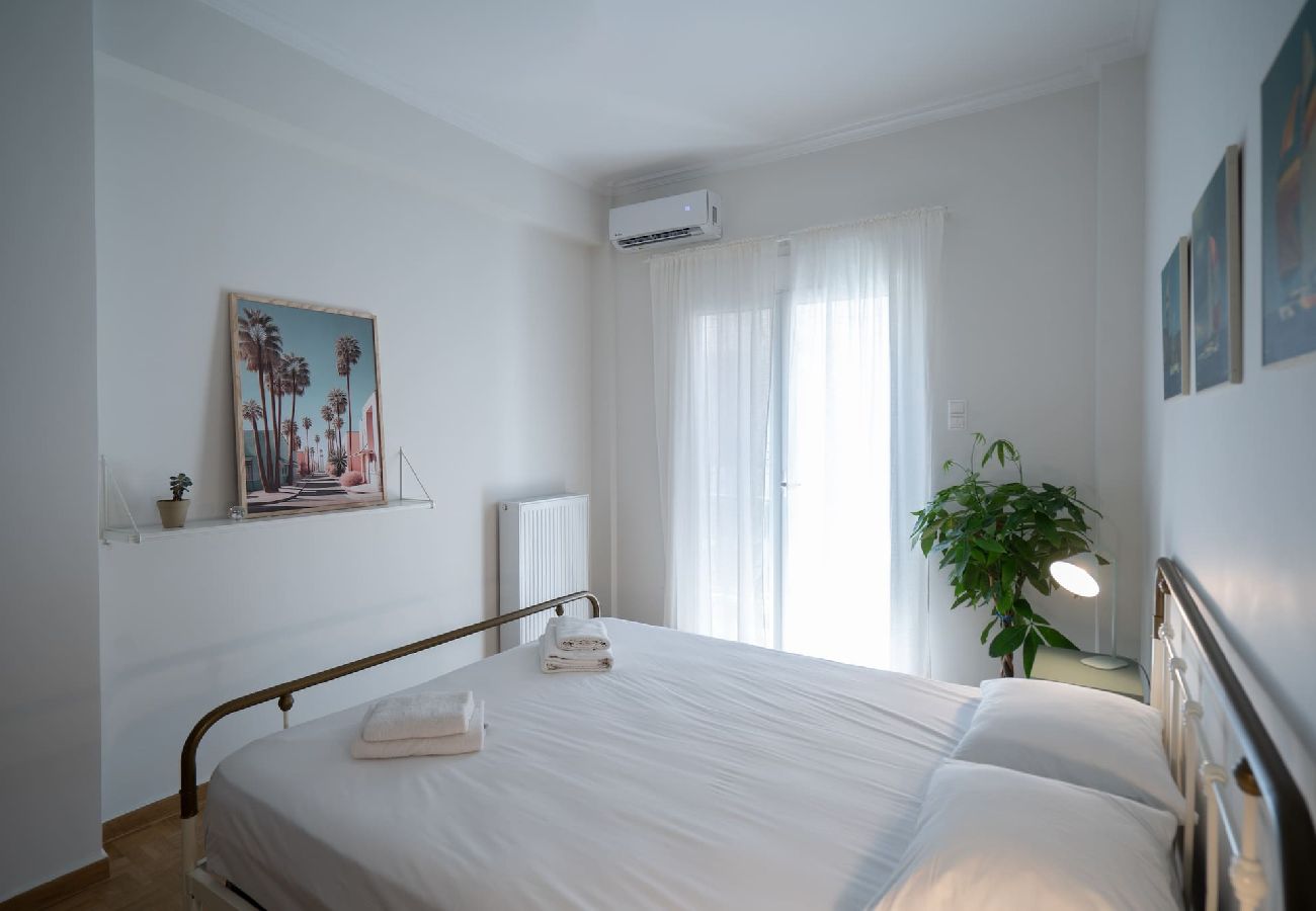 Apartment in Athens - Urban Escape: Exarcheia Remodel