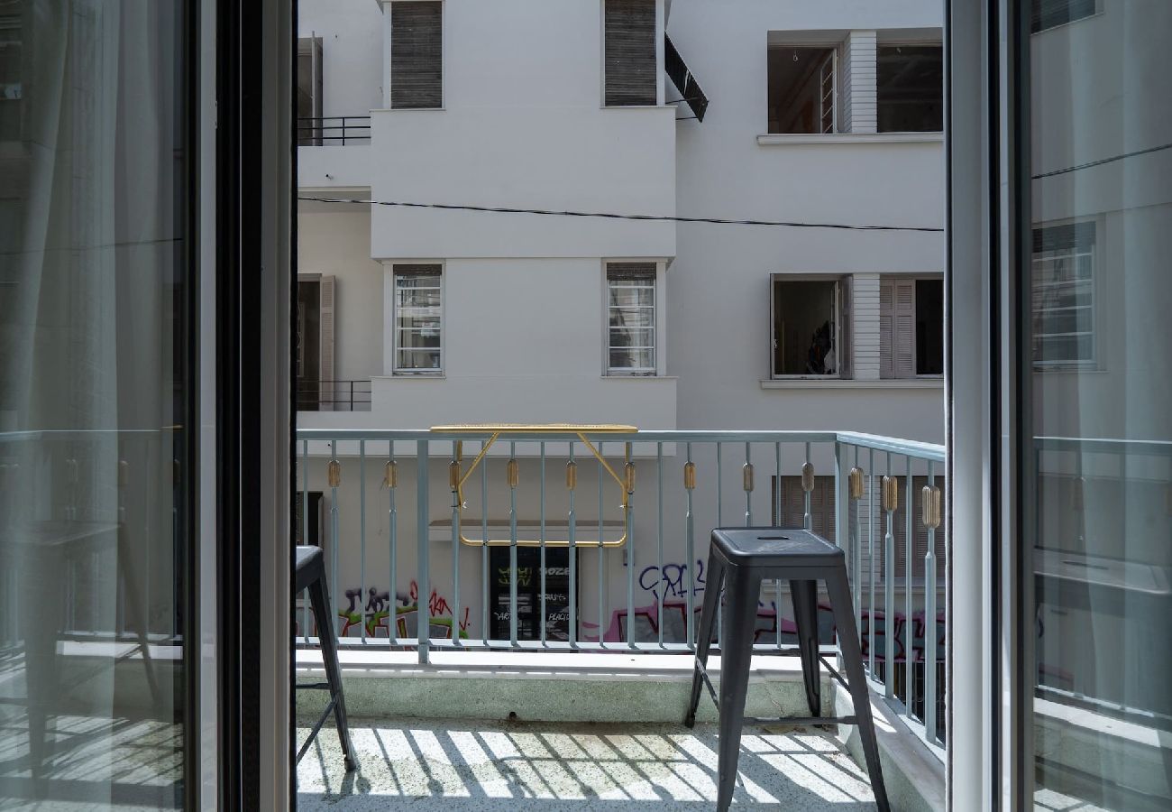 Apartment in Athens - Urban Escape: Exarcheia Remodel