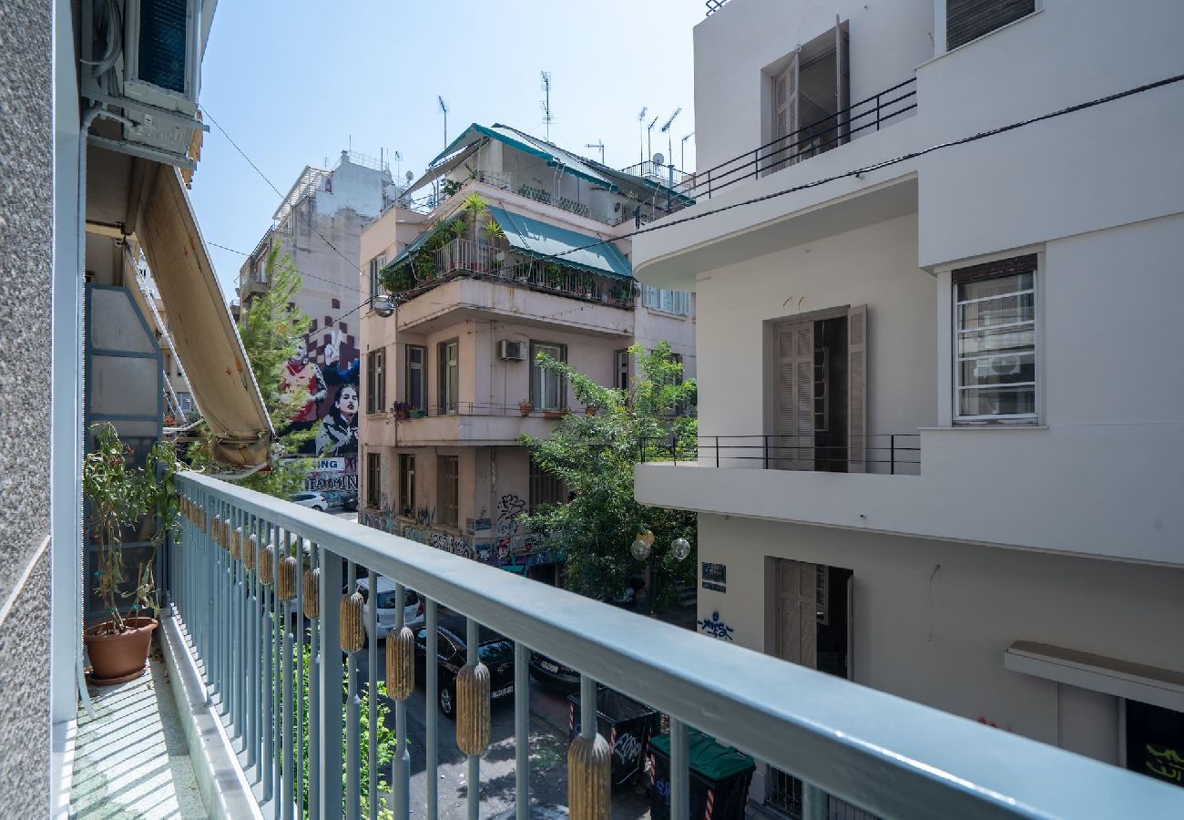 Apartment in Athens - Urban Escape: Exarcheia Remodel
