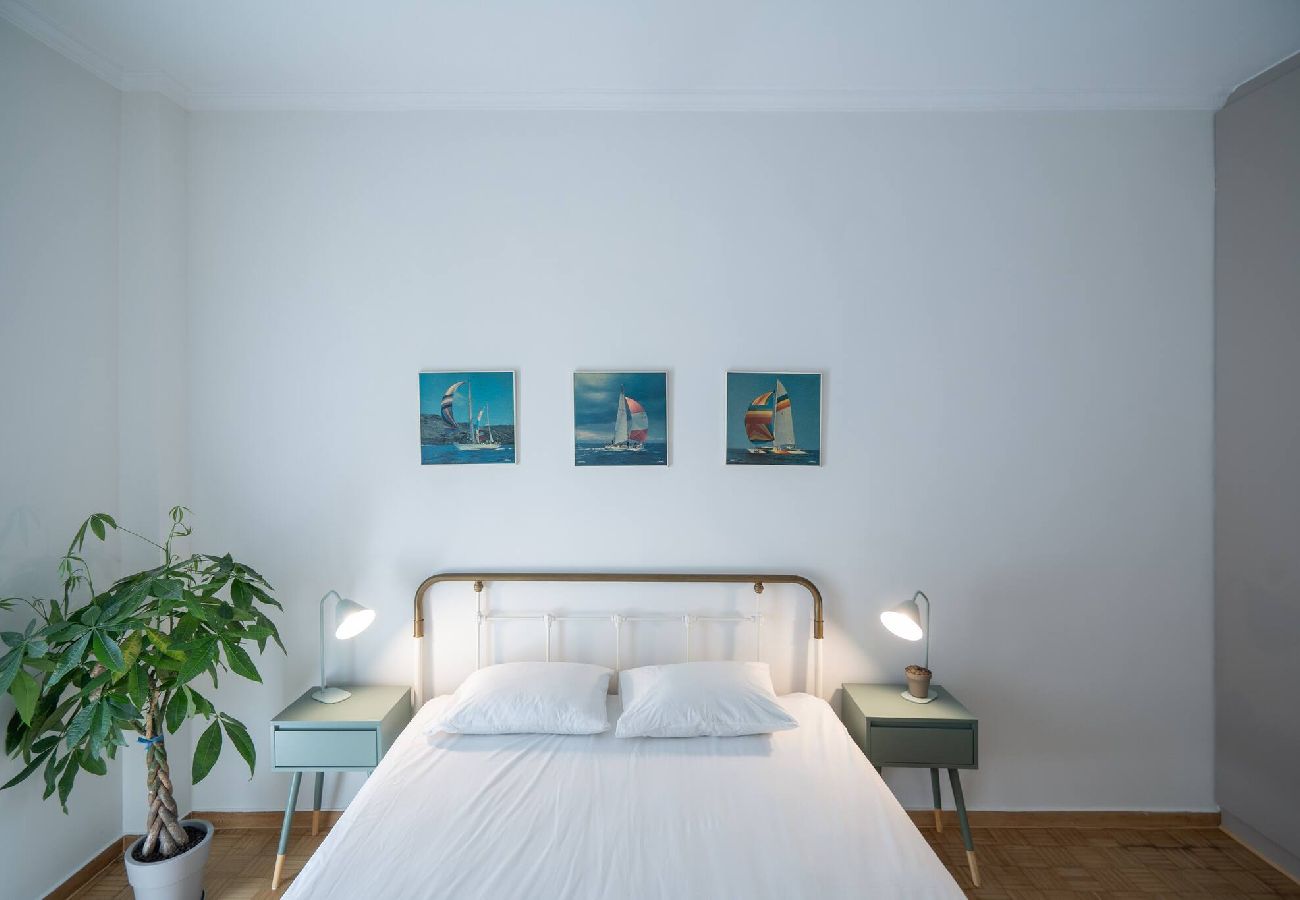 Apartment in Athens - Urban Escape: Exarcheia Remodel
