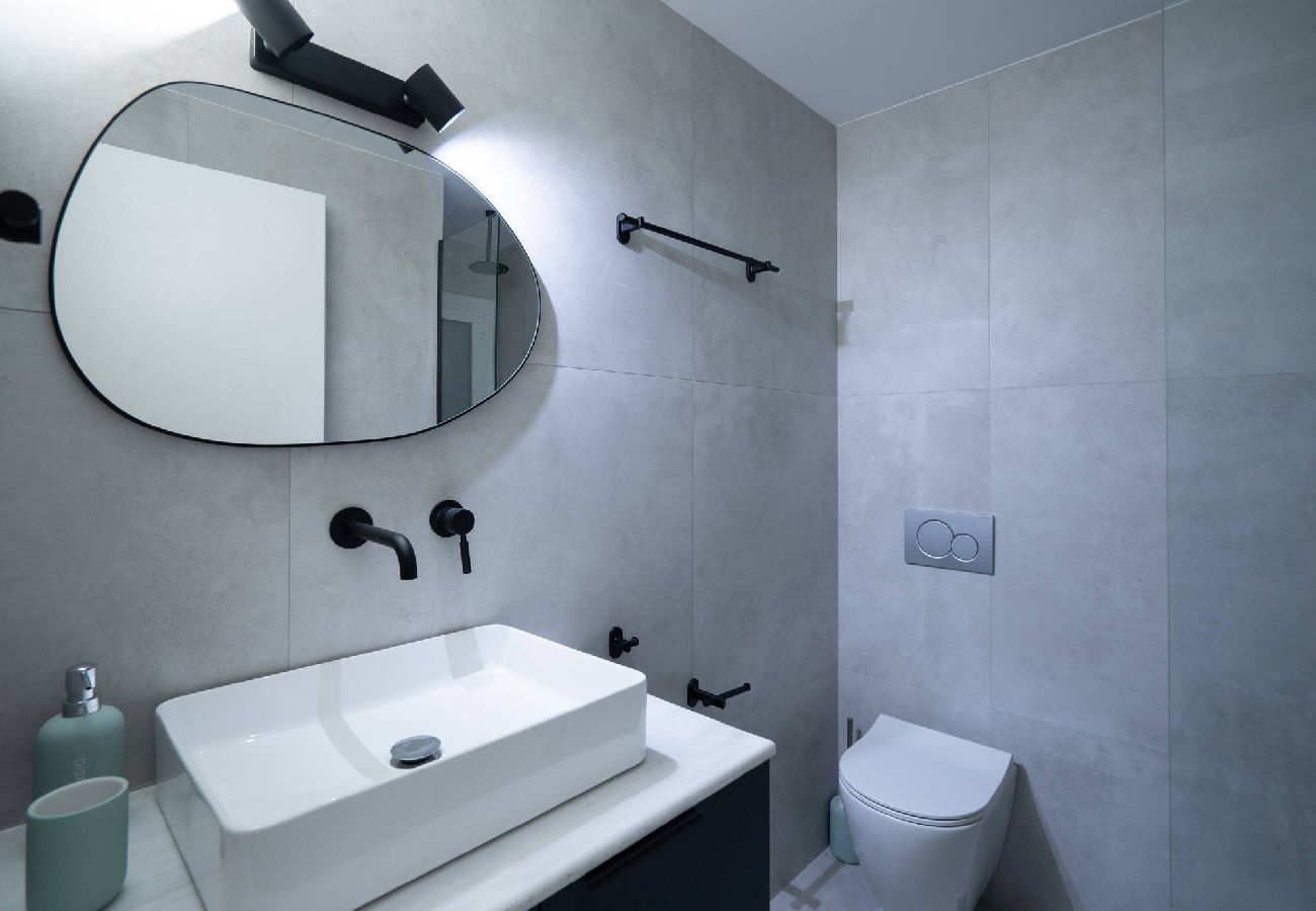 Apartment in Athens - Urban Escape: Exarcheia Remodel
