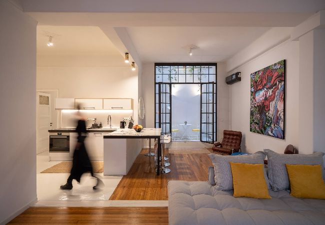 Apartment in Athens - Dipilou 6