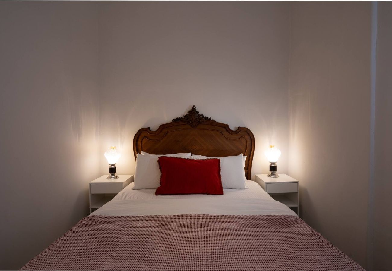Apartment in Athens - Ebullience - Stylish & Chic Athens Apartment 