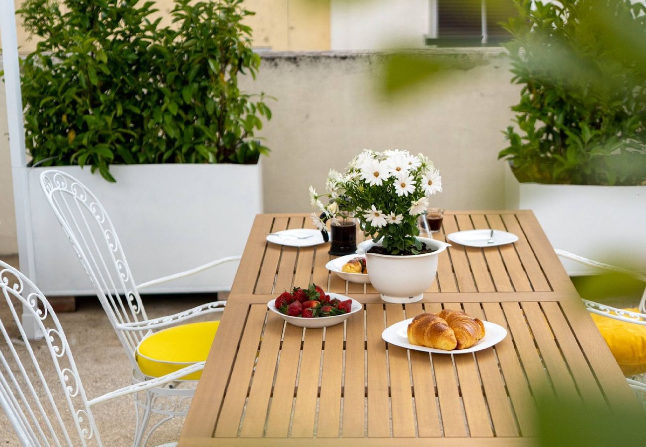 Apartment in Athens - Ebullience - Stylish & Chic Athens Apartment 
