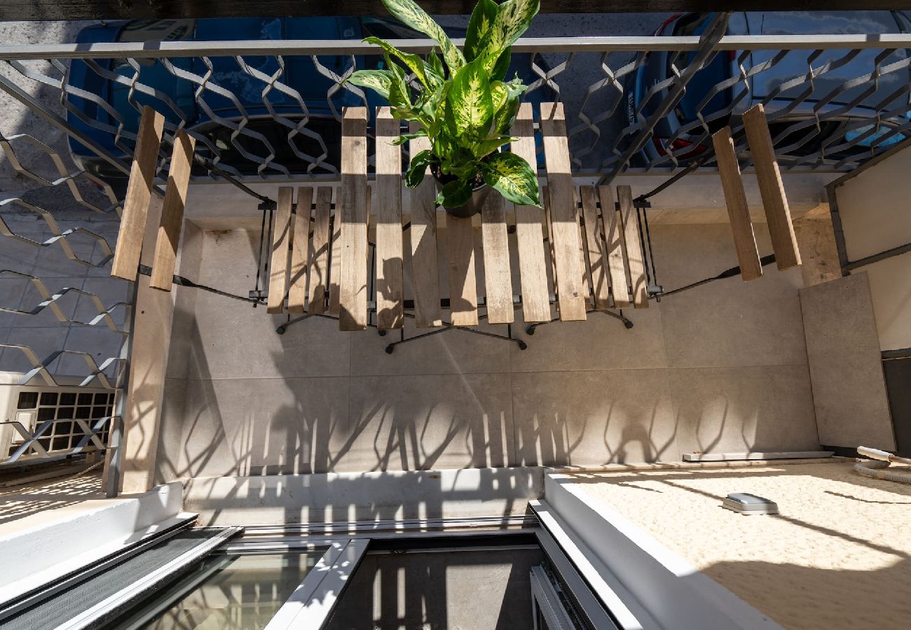 Apartment in Athens - Lovely 1BR Spacious Apt | Near Metro & Acropolis