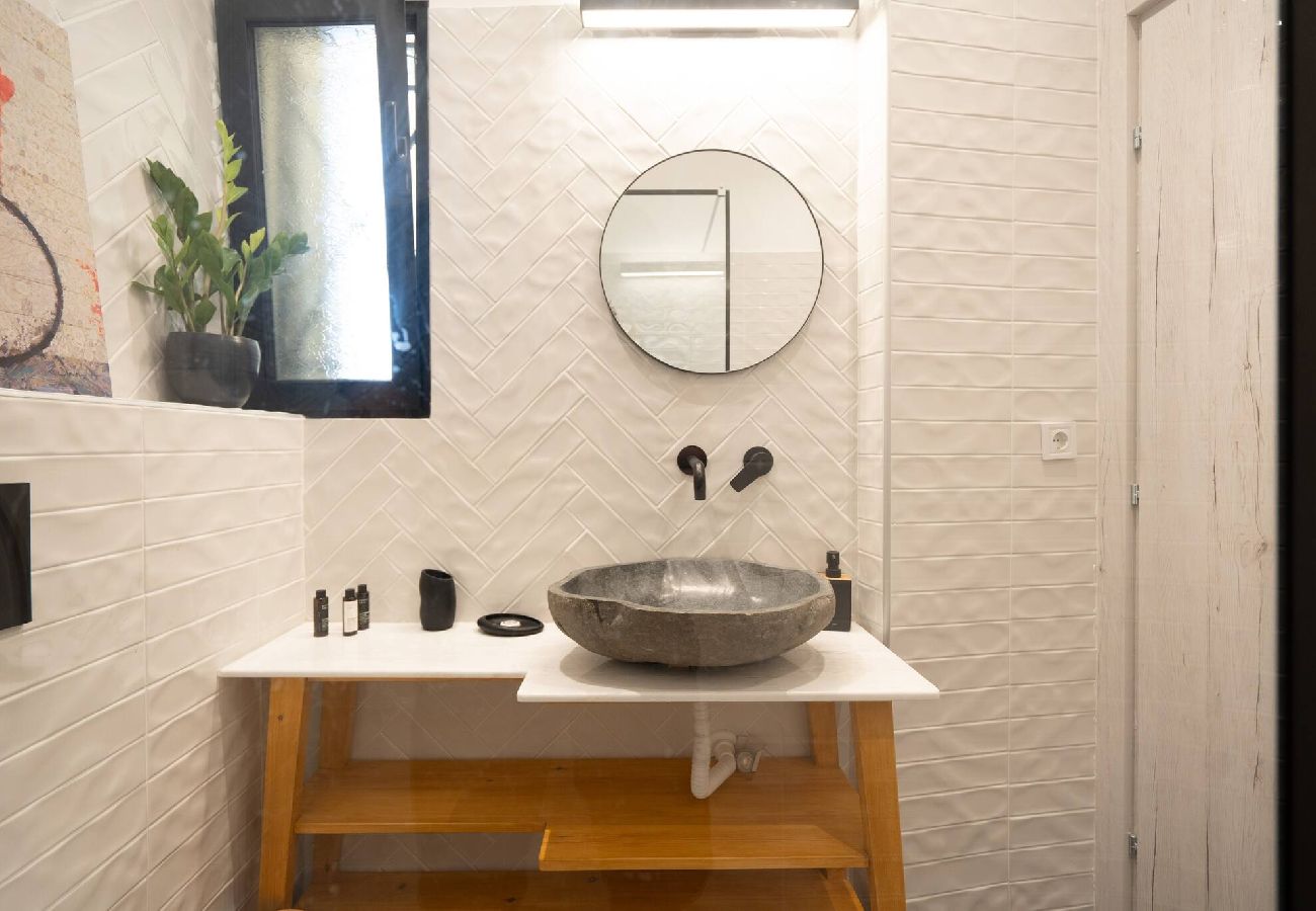 Apartment in Athens - Prime central location Athens, Big Balcony 