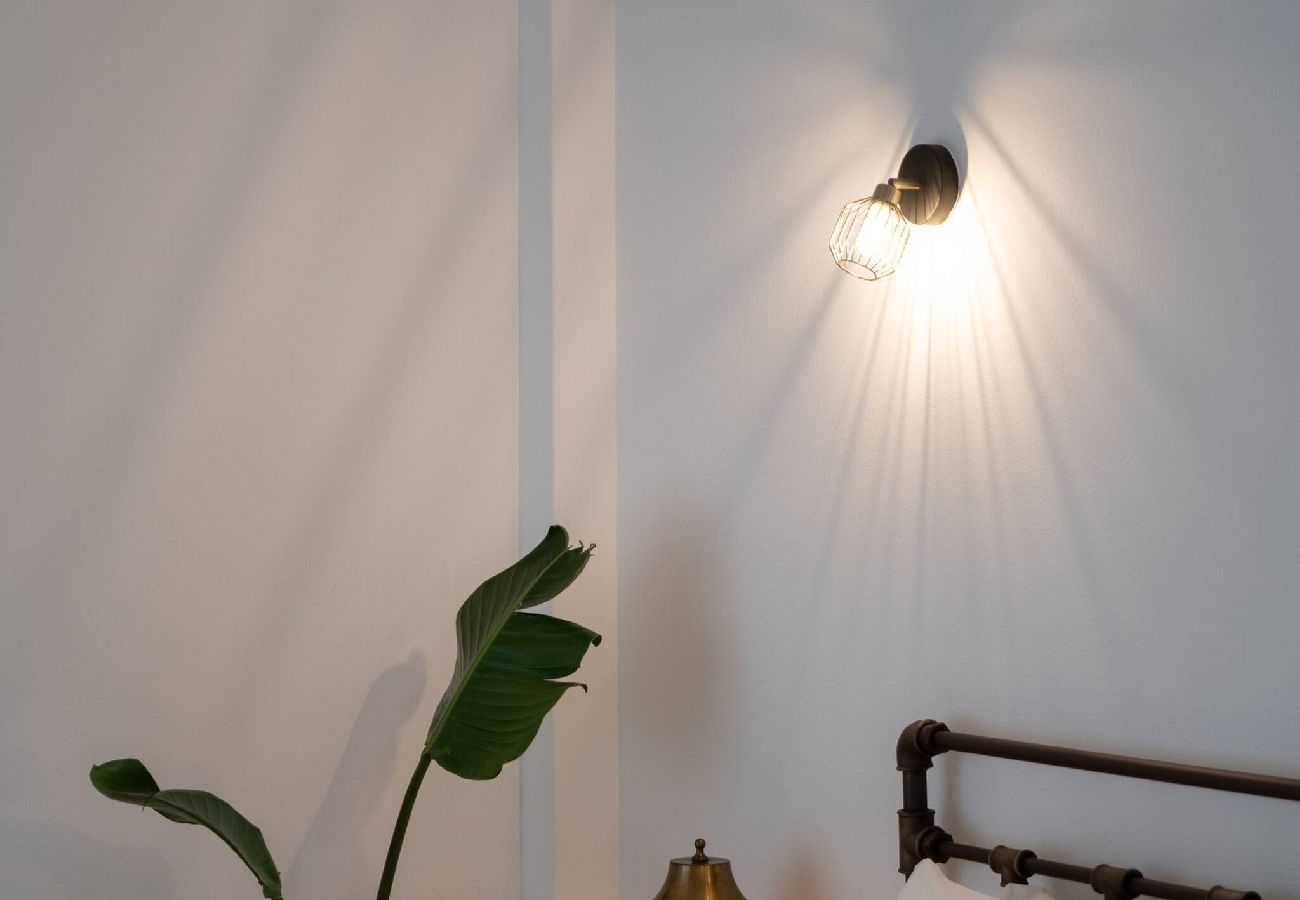 Apartment in Athens - 2BR Vintage & Artistic Retreat in Athens heart