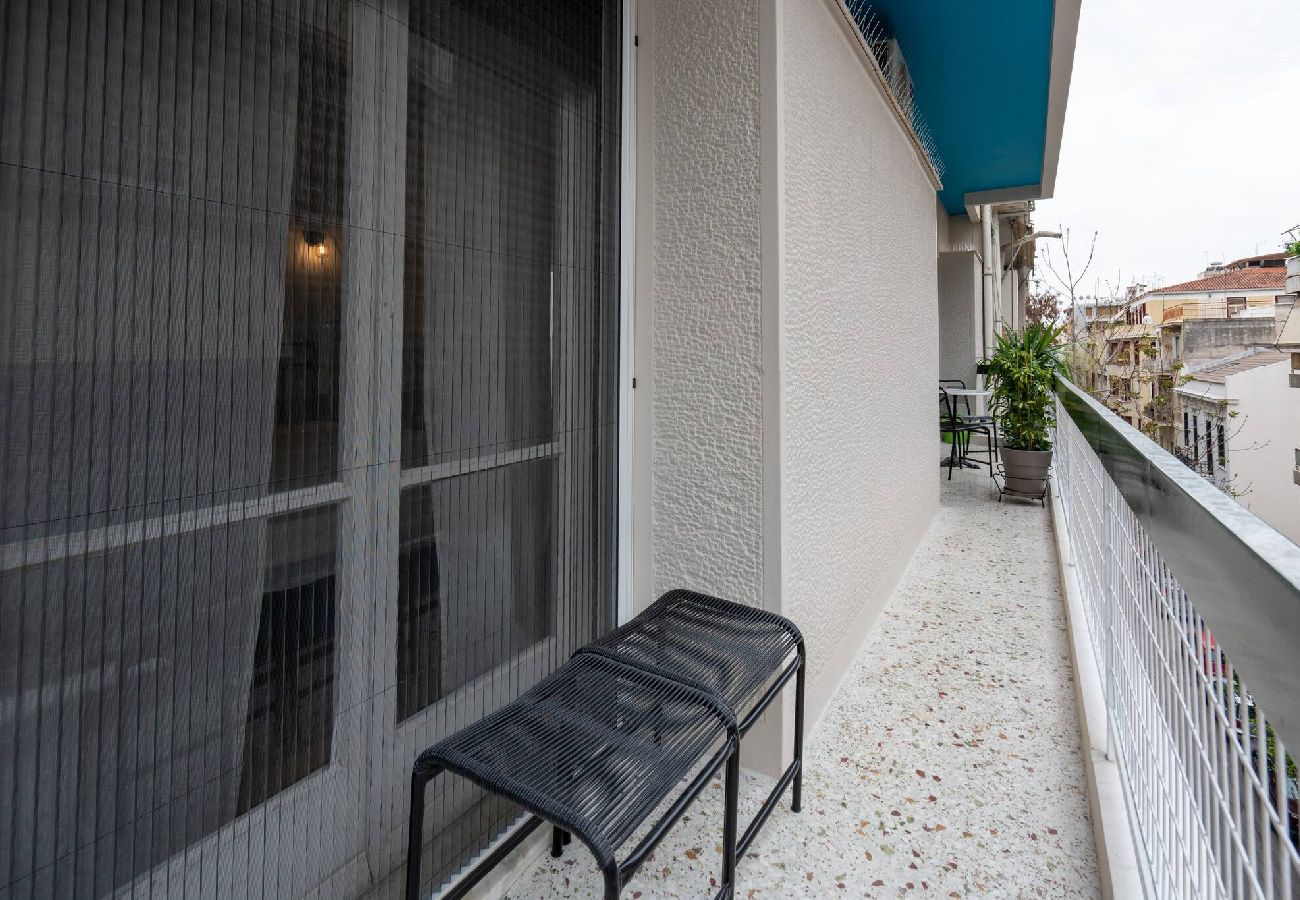 Apartment in Athens - 2BR Vintage & Artistic Retreat in Athens heart