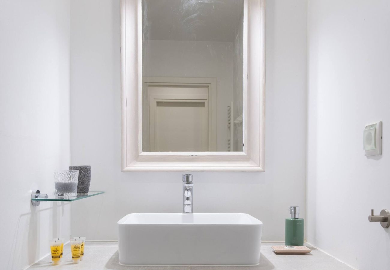 Apartment in Athens - 1BR Athenian Serenity | 15 Minutes From Acropolis
