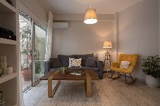Apartment in Athens - Nileos 43