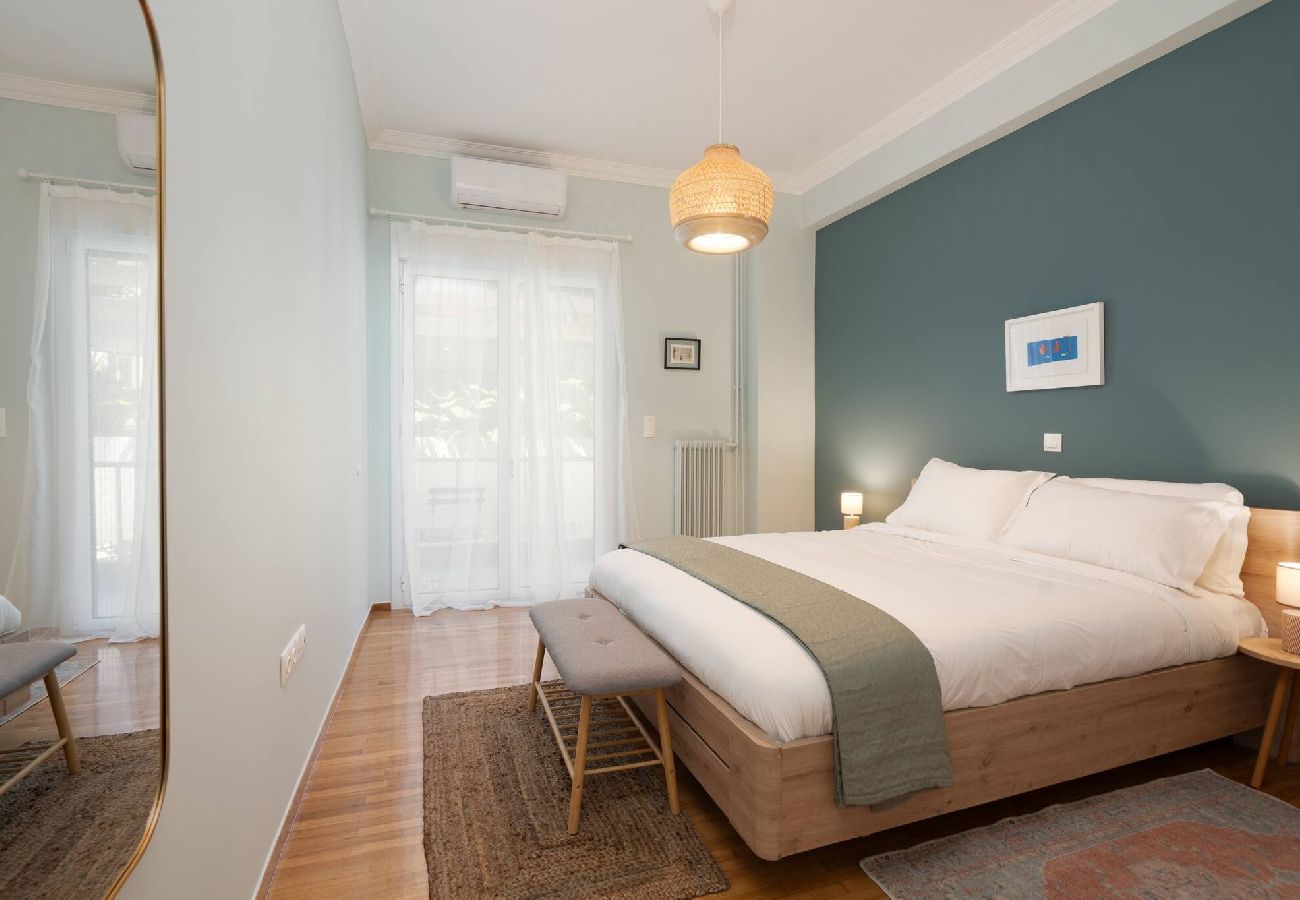 Apartment in Athens - 1BR Artistic Apt Near Metro and Lycabettus Hill