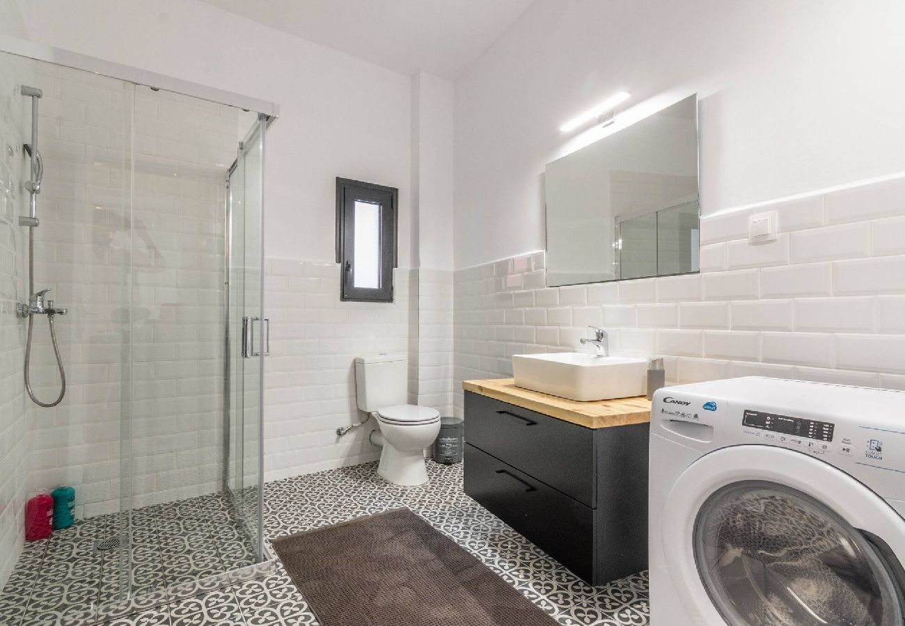 Apartment in Athens - Garden of Eden in Neos Kosmos | Near Metro