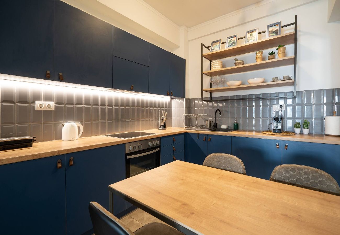 Apartment in Athens - ☆Kalimarmaro 3BD Apt For Max Fun & Comfortability☆