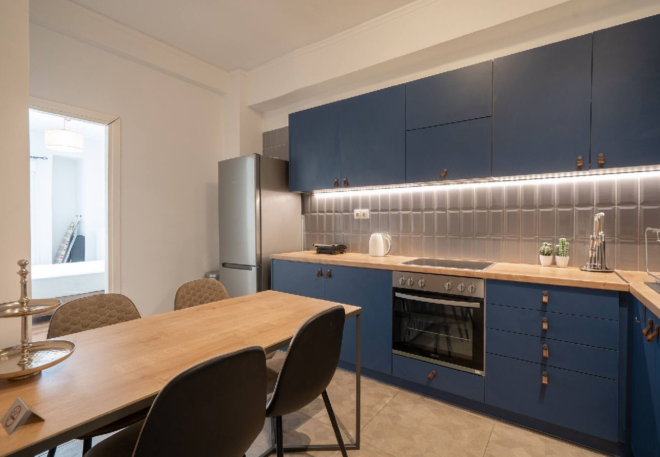 Apartment in Athens - ☆Kalimarmaro 3BD Apt For Max Fun & Comfortability☆