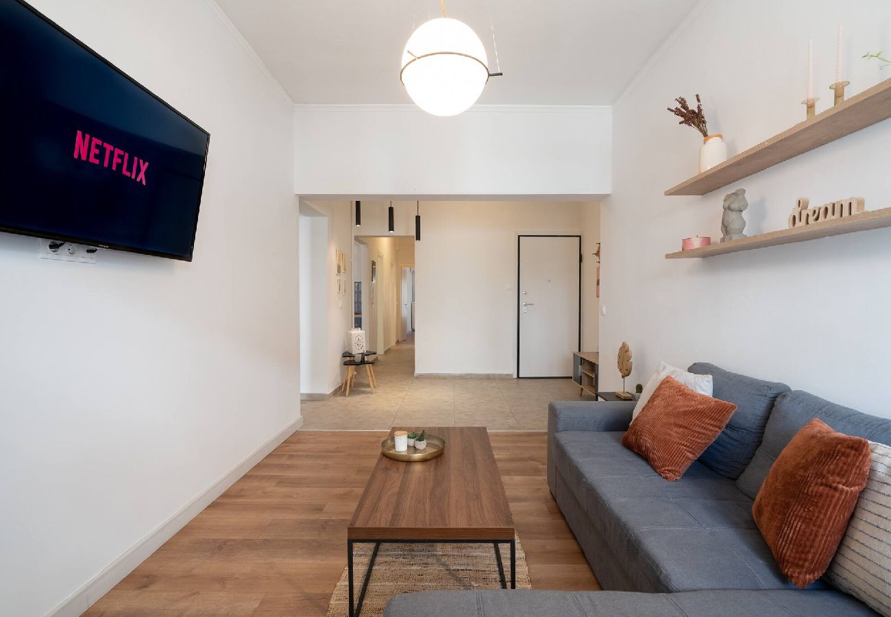 Apartment in Athens - ☆Kalimarmaro 3BD Apt For Max Fun & Comfortability☆