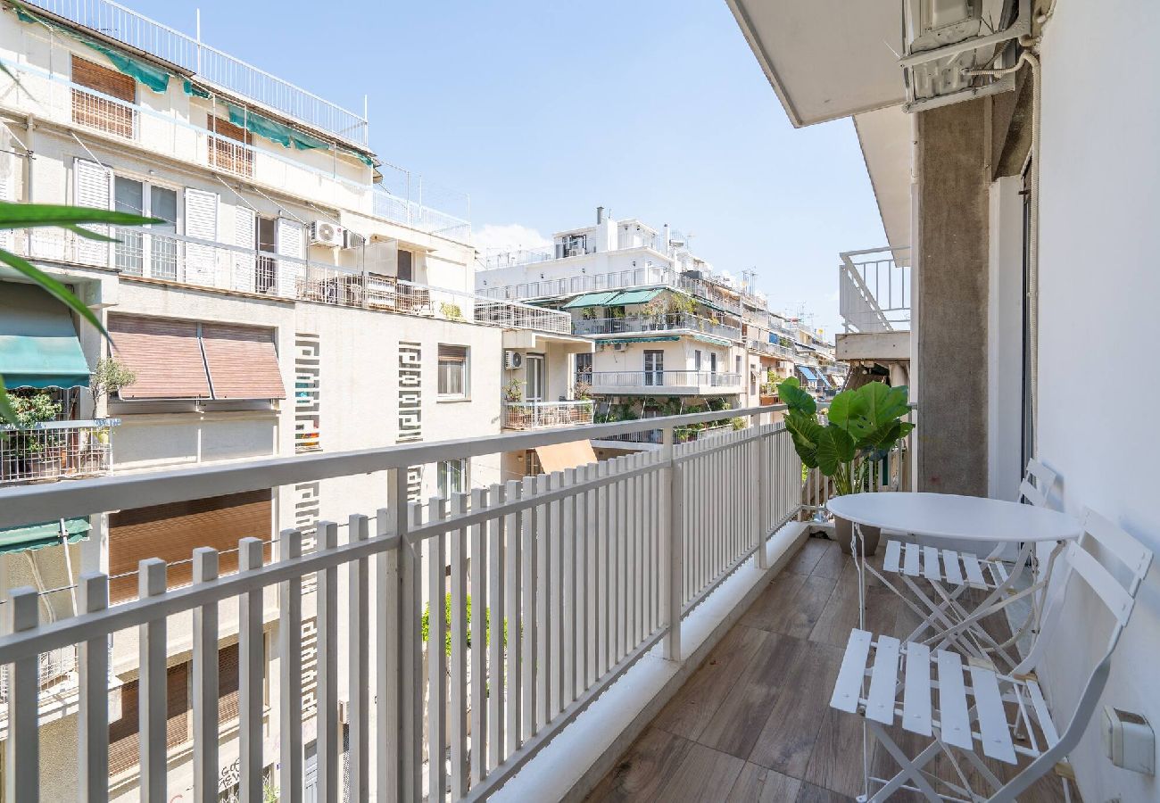 Apartment in Athens - ☆Kalimarmaro 3BD Apt For Max Fun & Comfortability☆