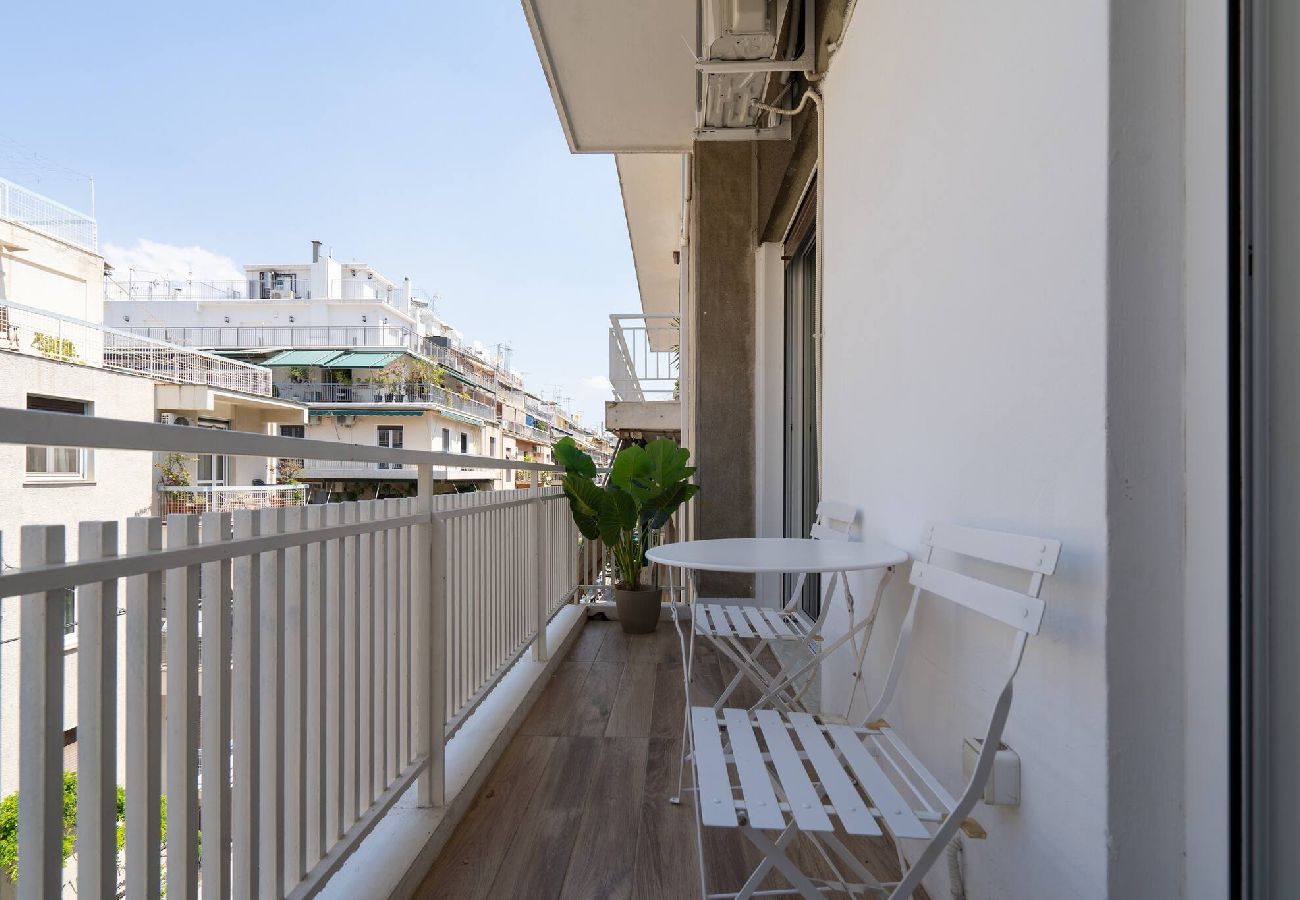 Apartment in Athens - ☆Kalimarmaro 3BD Apt For Max Fun & Comfortability☆