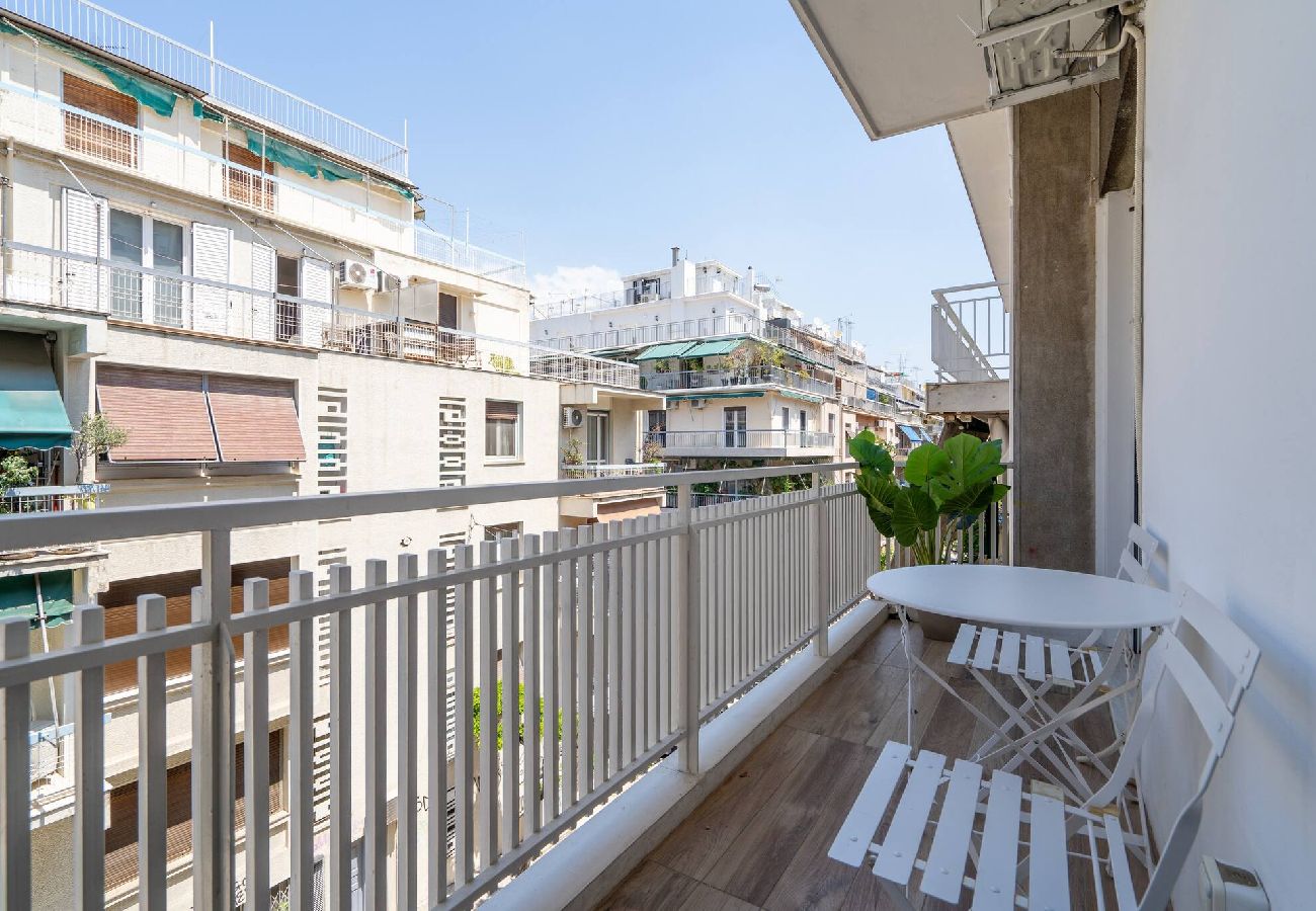 Apartment in Athens - ☆Kalimarmaro 3BD Apt For Max Fun & Comfortability☆