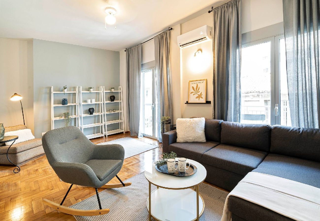 Apartment in Athens - Veikou 41
