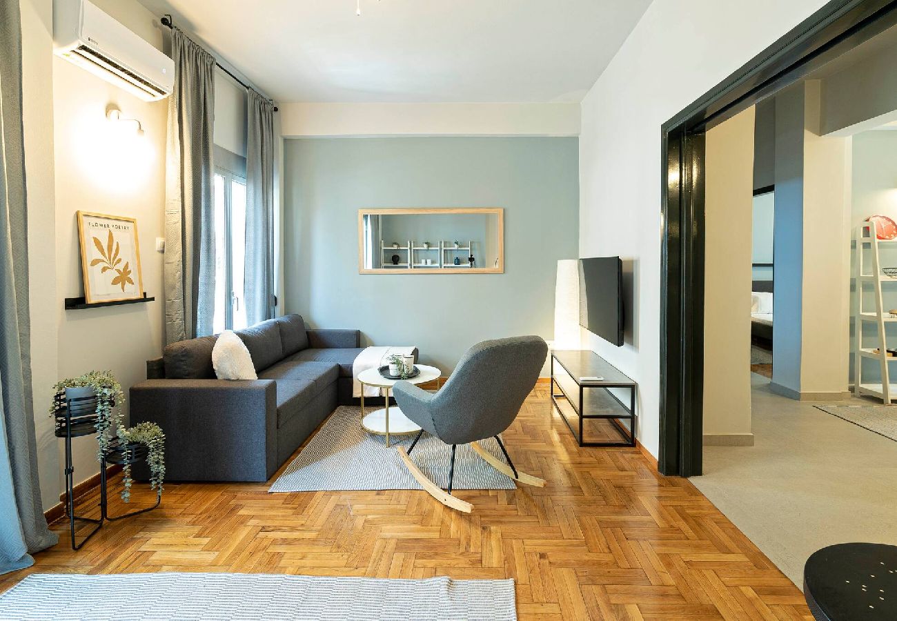 Apartment in Athens - Chic Retreat 2BD + 2 Bathrooms 