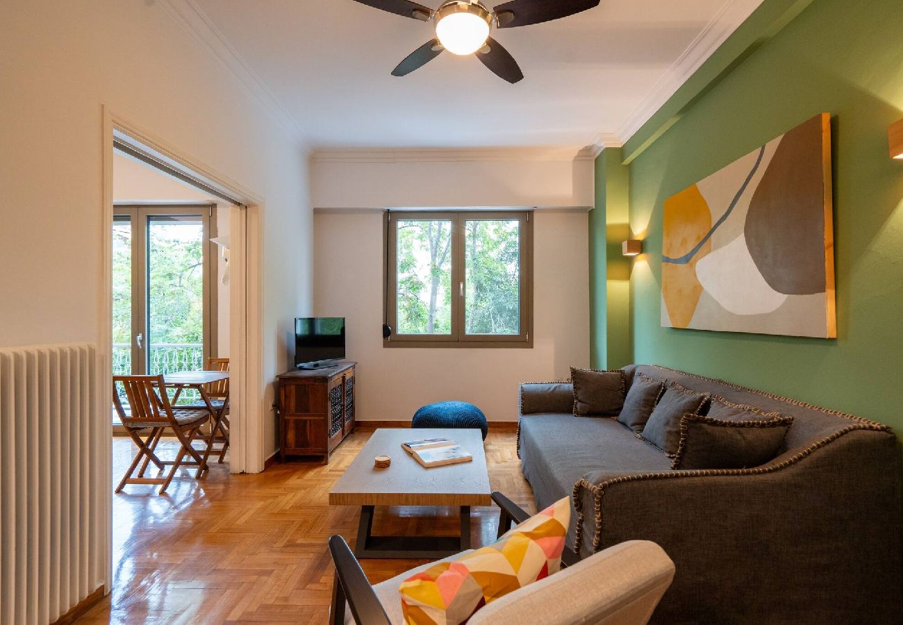 Apartment in Athens - Vibrant Athens Pad-2 Bedrooms 
