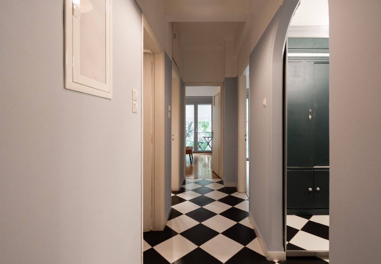Apartment in Athens - Vibrant Athens Pad-2 Bedrooms 