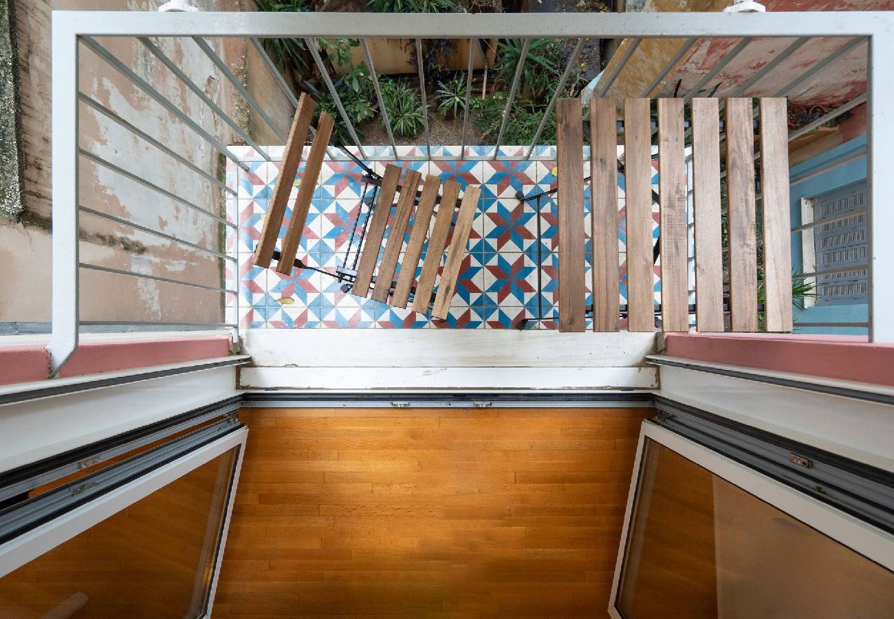 Apartment in Athens - Vibrant Athens Pad-2 Bedrooms 
