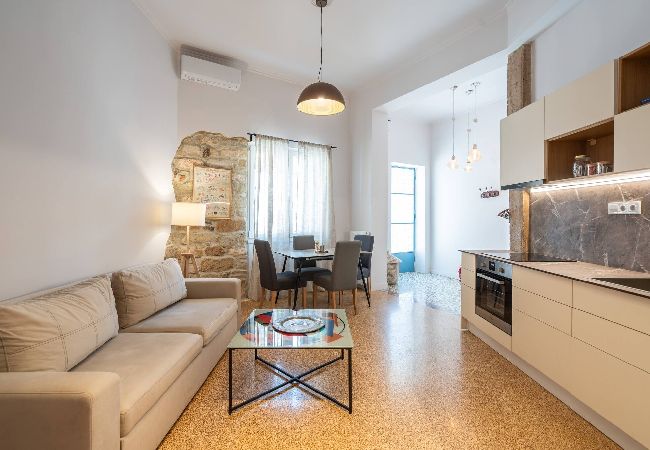 Apartment in Athens - Diovounioti 53