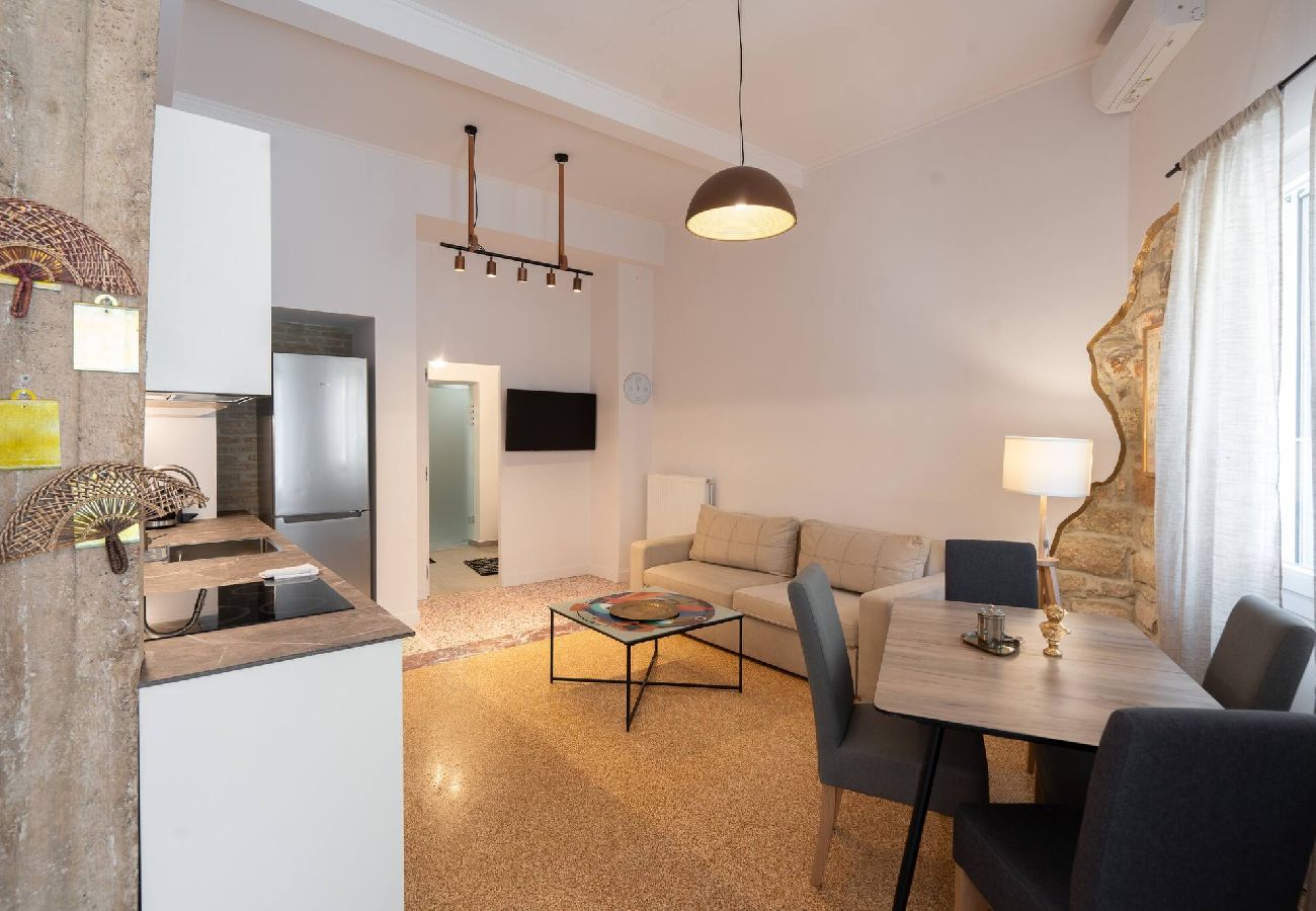 Apartment in Athens - 2BR Apt 20 Mins From Acropolis w/ Washer & Dryer